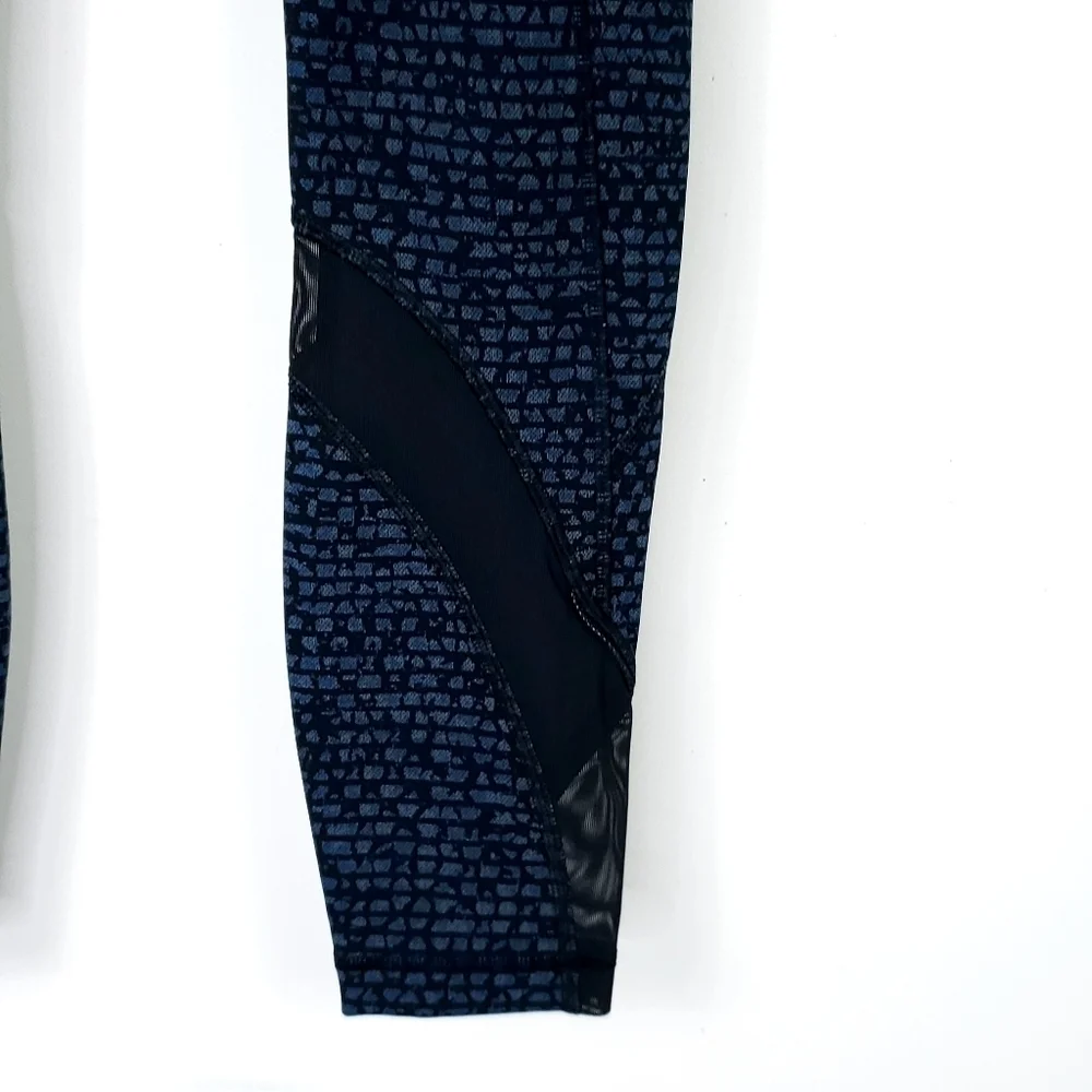 Lululemon leggings bundle x 3 pairs  all size 4 - Picture 16 of 16